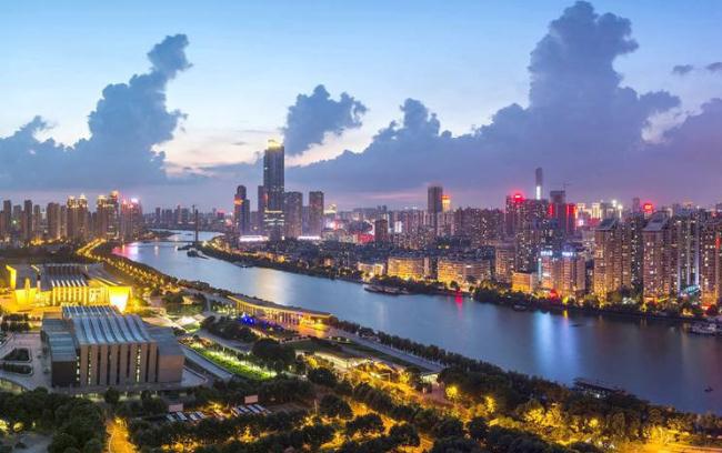 中国位置最好的省会 不是上海和南京 而是这个中部城市 财经头条