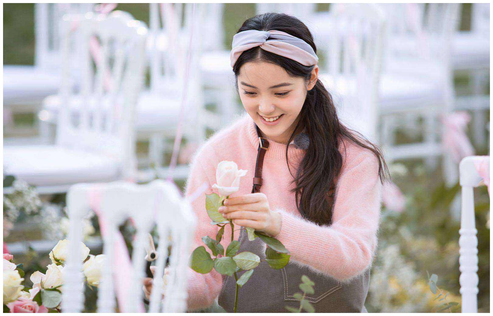 欧阳娣娣搭上于正,将进军内地影视圈?欧阳娜娜的成功可复制吗?