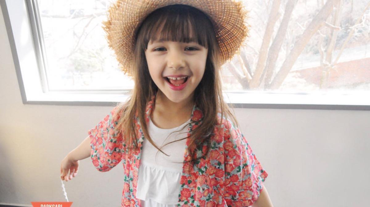 有种混血儿叫"中非混血",看见孩子颜值那一刻:将来定是个帅哥