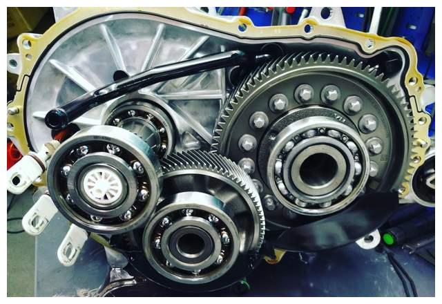 为什么新能源车不增加变速箱,改善高速行驶耗电量大的问题呢?