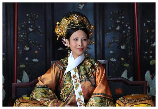 《甄嬛传》甄嬛为何不让自己的亲生儿子当皇帝?不是不想而是不能休闲区蓝鸢梦想 - Www.slyday.coM 《甄嬛传》甄嬛为何不让自己的亲生儿子当皇帝?不是不想而是不能休闲区蓝鸢梦想 - Www.slyday.coM