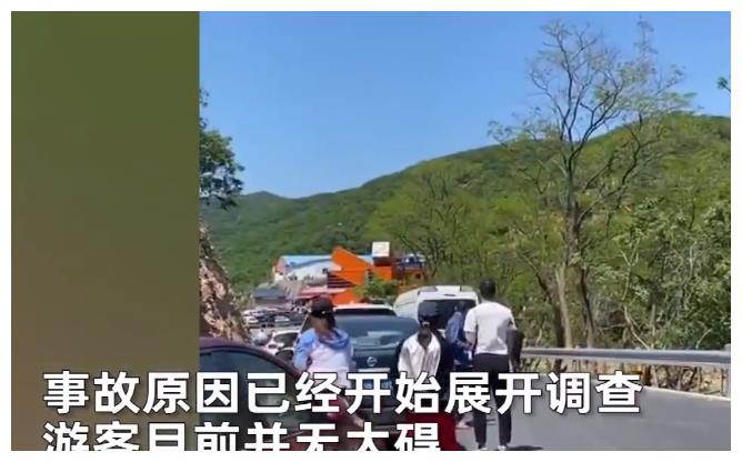 大连棠梨乐游谷高空游乐项目突发意外 一女游客从网红廊桥摔落