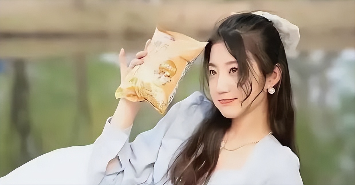 张小姐两部曲背后的男人,吕某身份曝光,网友:张某,大学白读了!|小姐|玩物|大学_新浪新闻