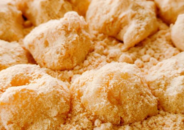 家常版黄豆糍粑无需烤箱蒸好裹上粉就能吃简单易做更香甜