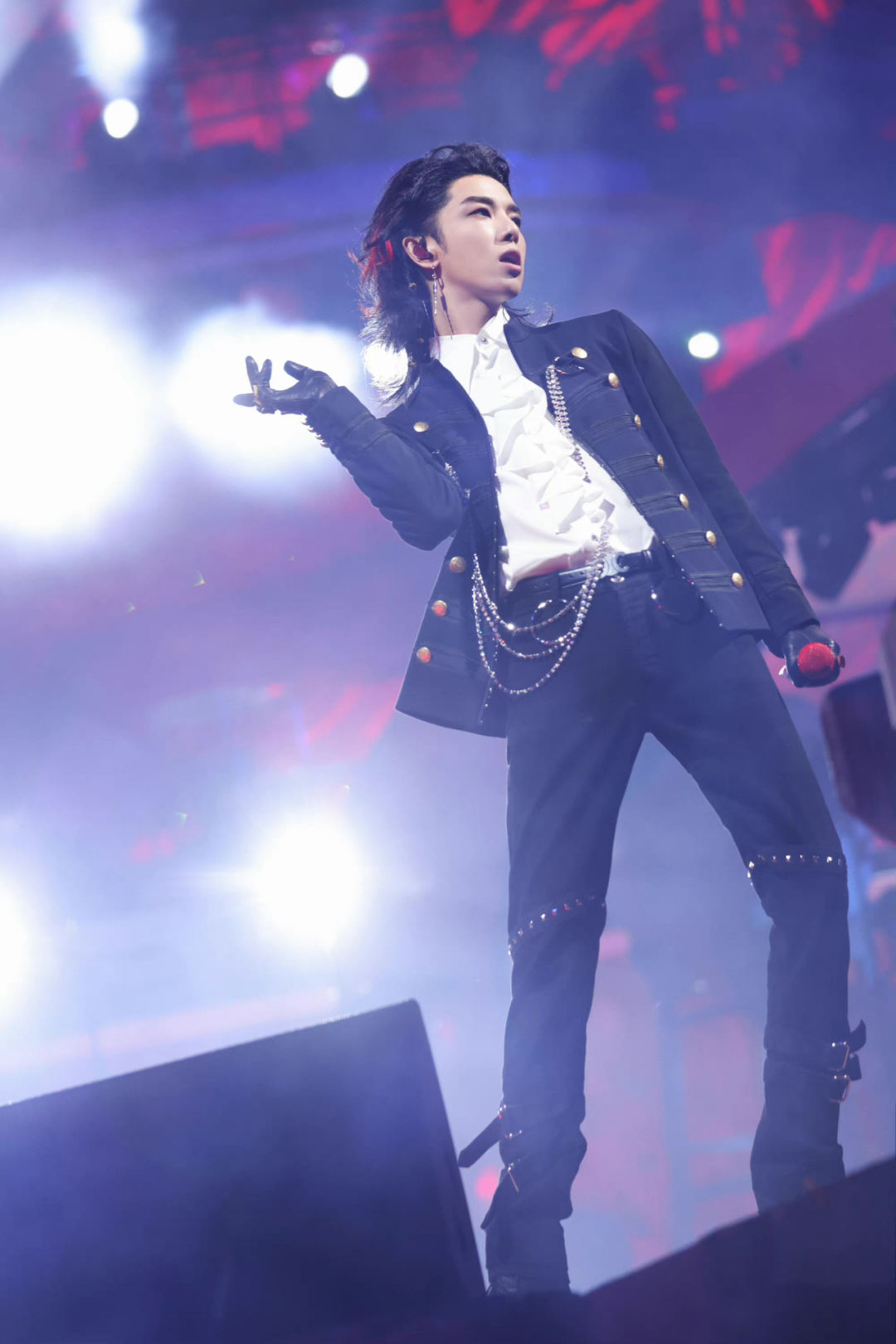 于朦胧跟谁一届快男