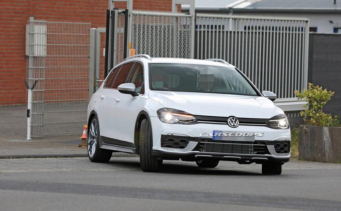 全新大众高尔夫r旅行版路试谍照搭2.0t/有望明年亮相