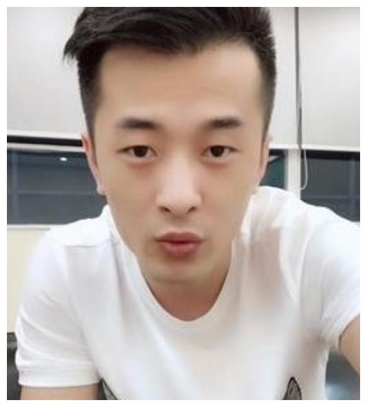 年收入排行_中国各城市年收入超过30万元的人数排行出炉