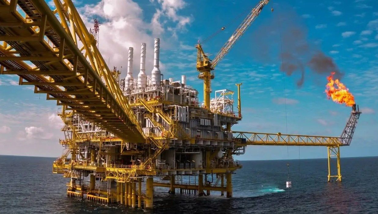 嫉妒俄罗斯大发能源财俄钻井平台遇袭有蹊跷疑似美军提前踩点