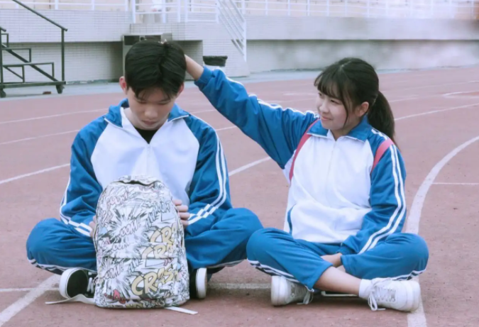 我是新时代社会主义好少年,我不骂人之浅谈“早恋”