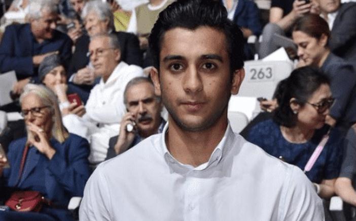 站在印度种姓制度顶端的男人看看这位20岁国王的奢靡生活