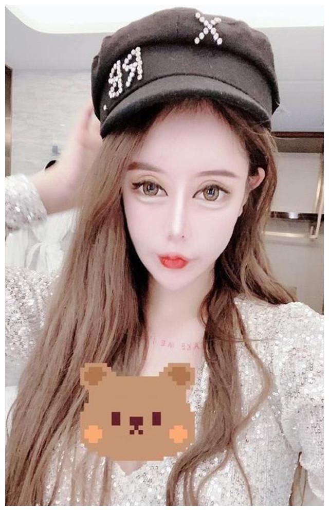 13岁女孩为变漂亮,3年整容60次成小网红,自称是人间芭比|整容|娜娜