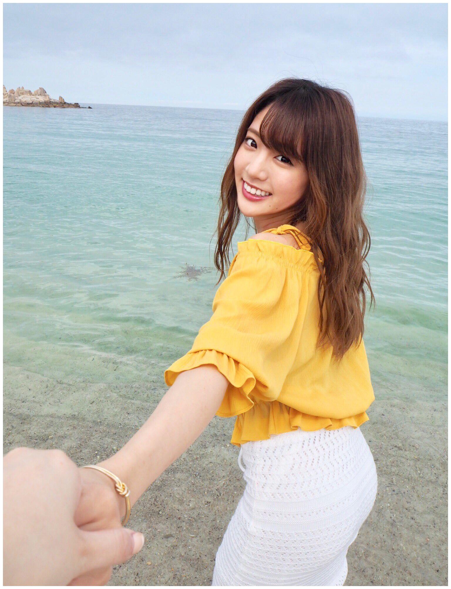 这位是饰演高司舞(起始之女)的小姐姐,当时出演假面骑士铠武的时候