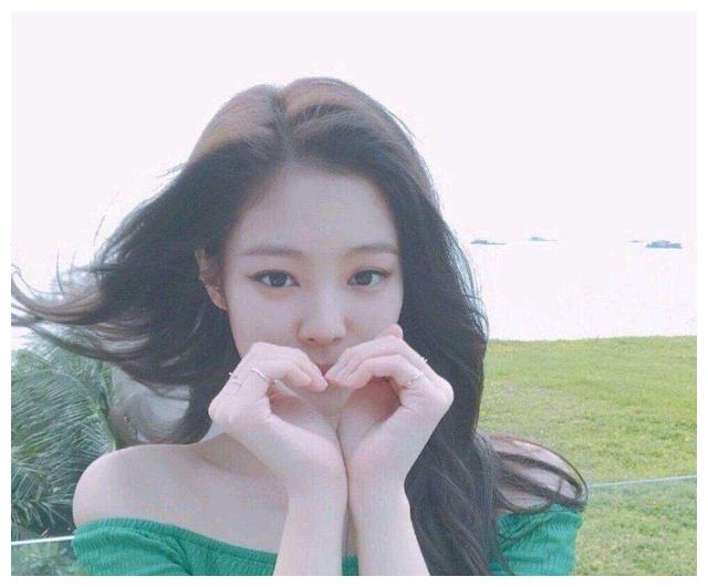 盘点南韩女艺人出圈图片,粉墨上榜,你知道哪些呢?