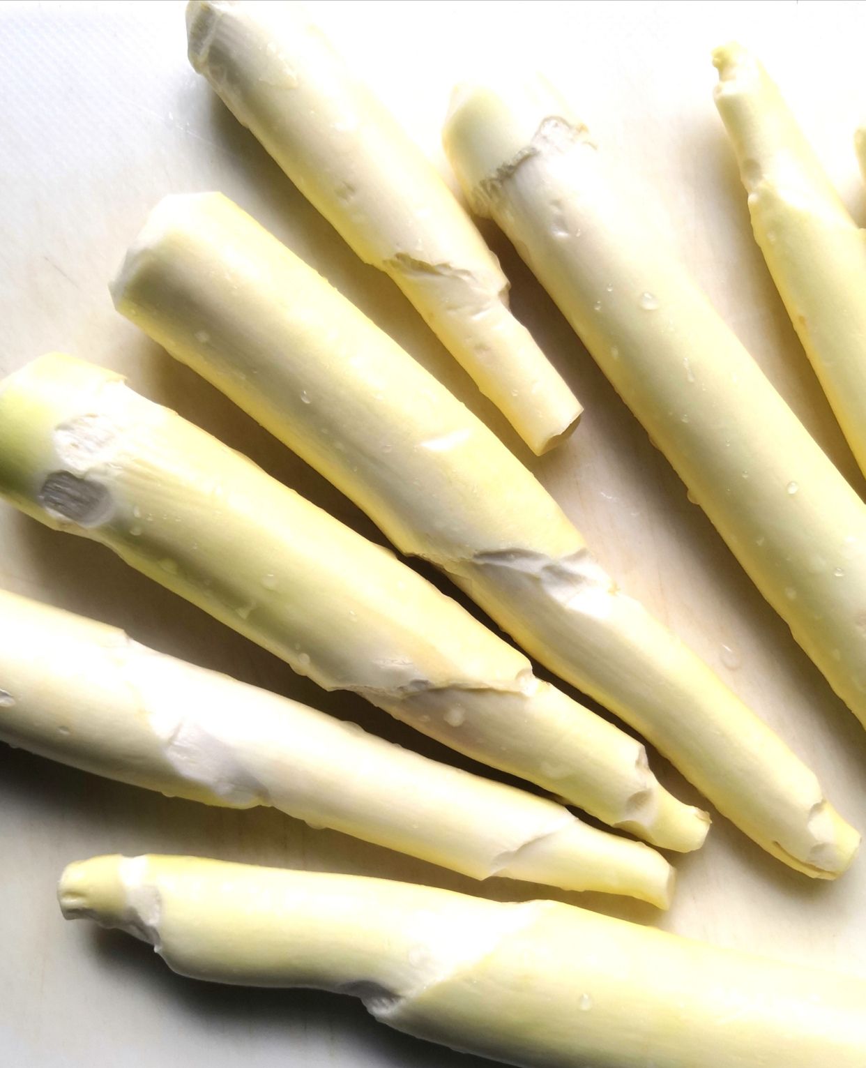 炝拌茭白～脆嫩清甜的小菜一碟!你一定会喜欢的!