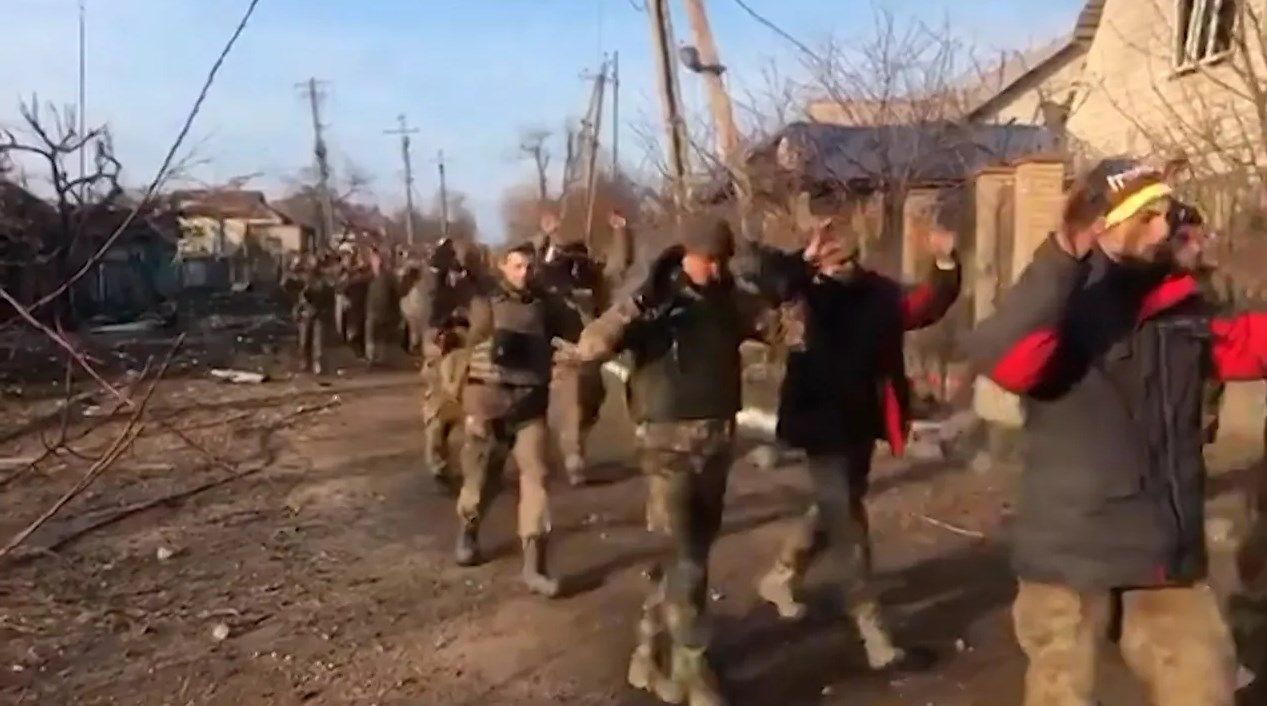 俄军胜利在望，马市乌军大部被歼残部投降，仅亚速营残部还未投降休闲区蓝鸢梦想 - Www.slyday.coM