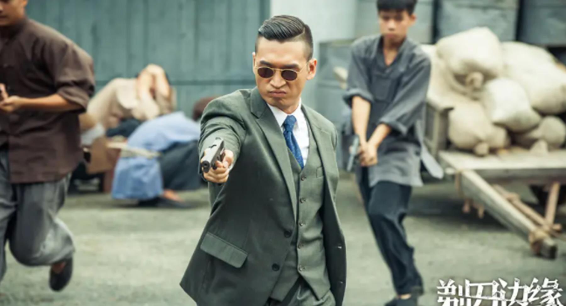 《剃刀边缘》白冷晨的身份是什么?该剧编剧是谁?什么时候播出?