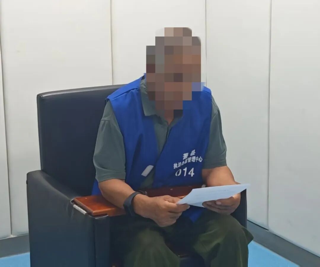 男子为挽回婚姻，半年内疯狂报警200多次，希望民警劝说妻子……