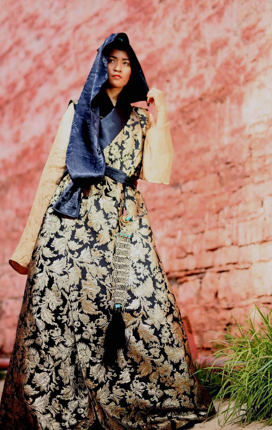 昌都解放70周年阿佳娜姆藏东明珠时装秀为城市带来震撼