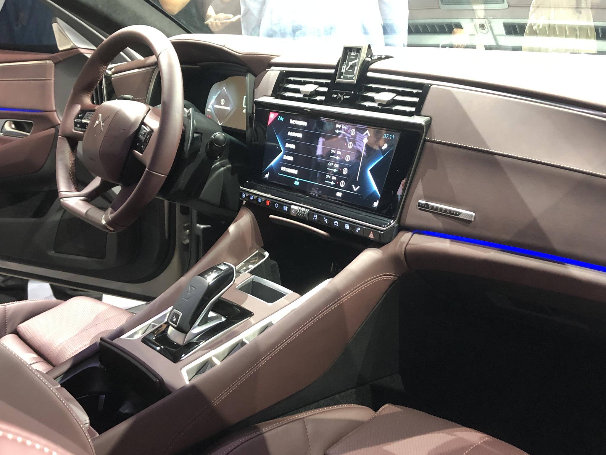 打造汽车品牌中的奢侈品 高定豪华ds9亚洲首秀