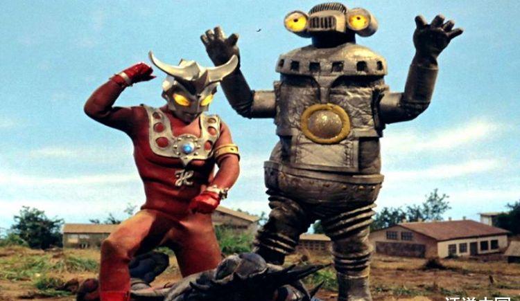 要说其中的原因也很简单,圆谷之所以不让佐菲,初代,爱迪,杰克他们的