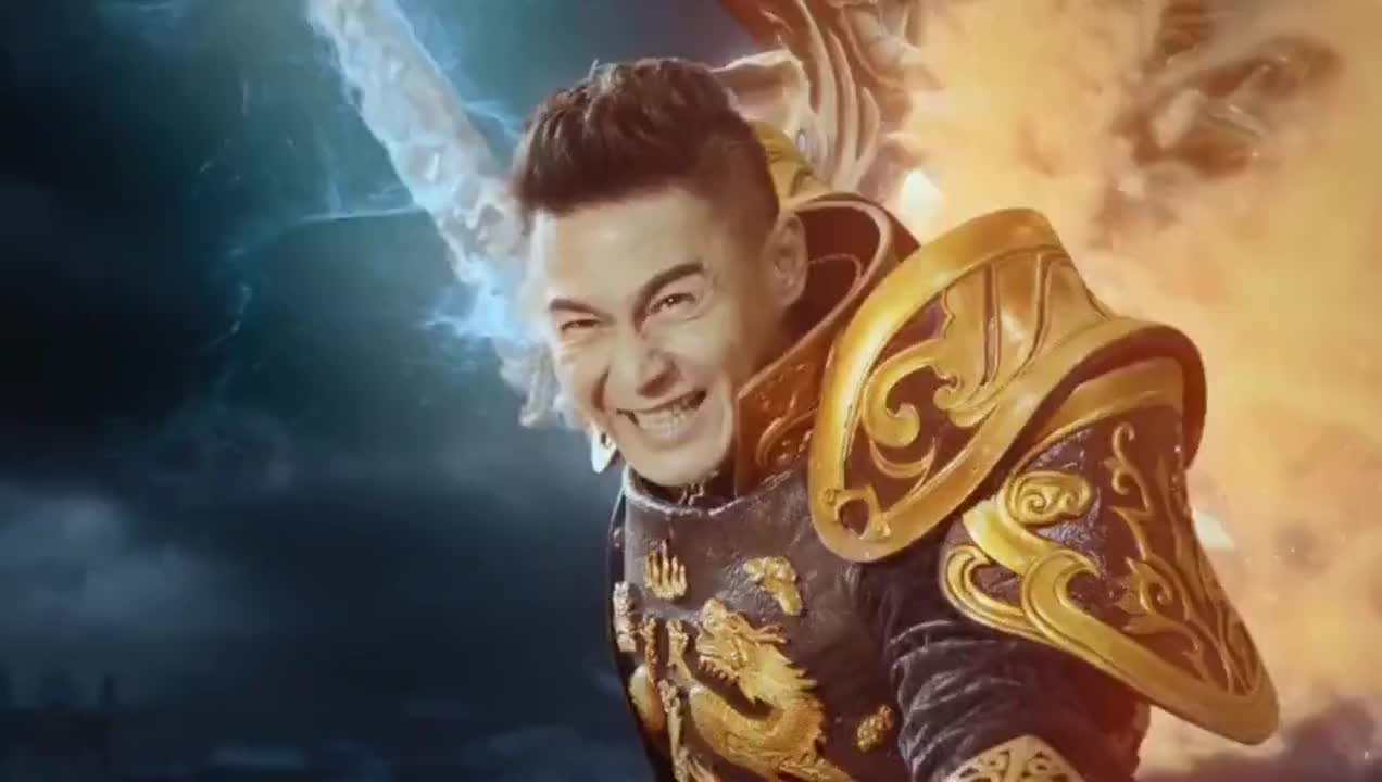 电影改编自游戏贪玩蓝月,特效全程燃爆!