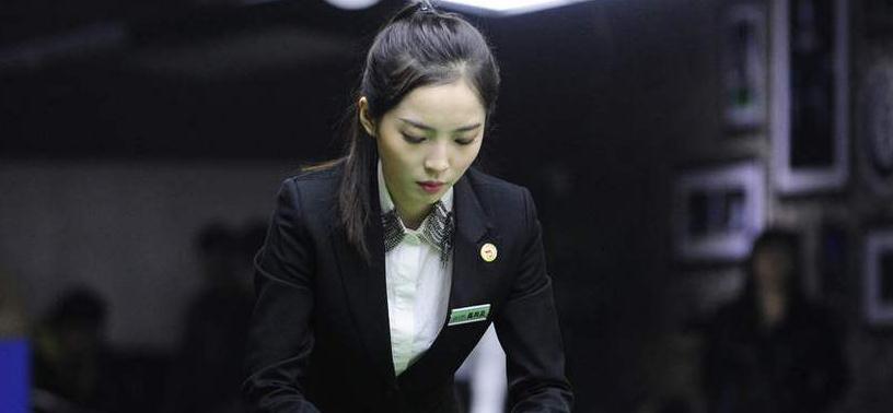 台球界4位美女裁判身材出众长相甜美不输九球天后