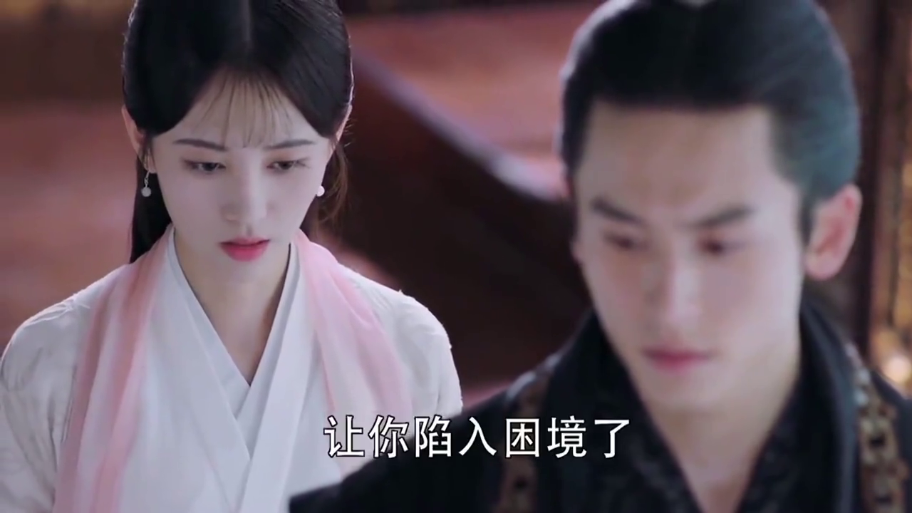 芸汐去找龙非夜道歉,龙非夜:要错错的也是我!