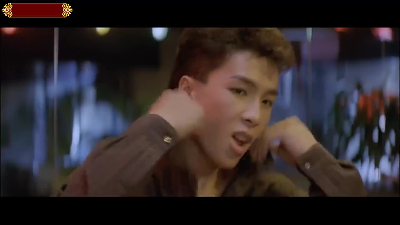 80年代跳霹雳舞的甄子丹