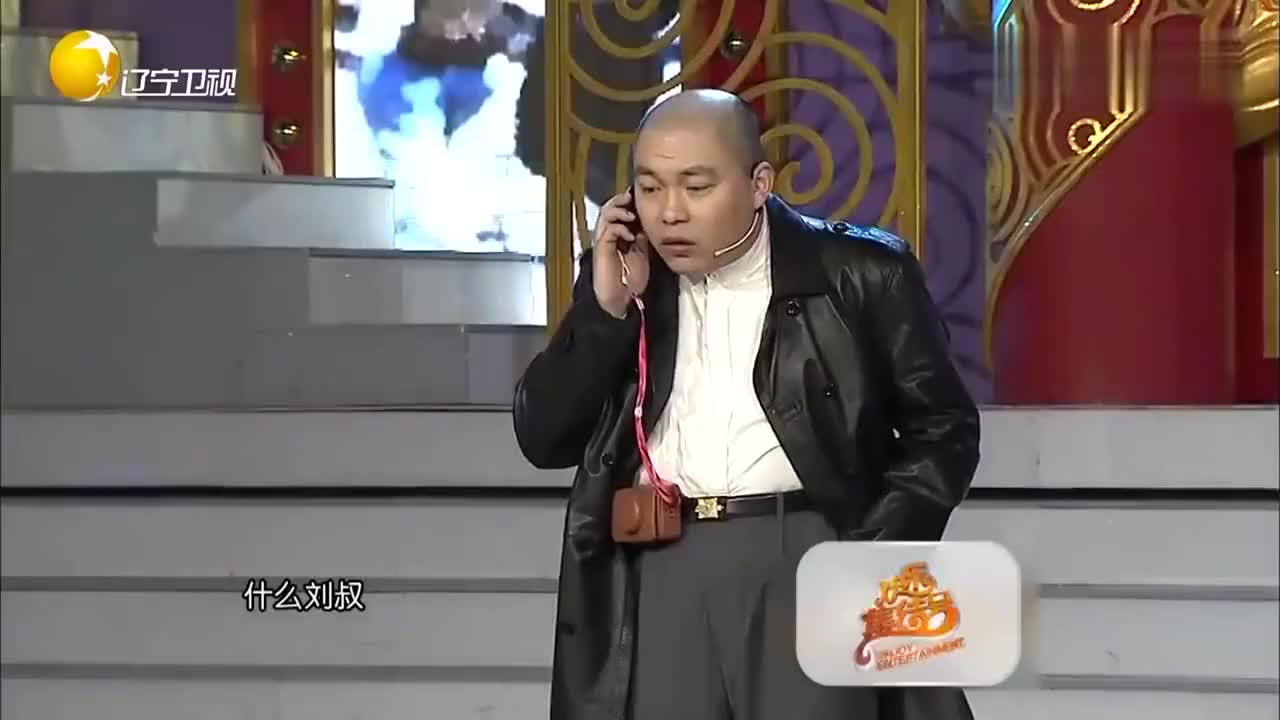 小品:程野遇上张小伟就倒霉,走一年背字,门神都不站岗了!