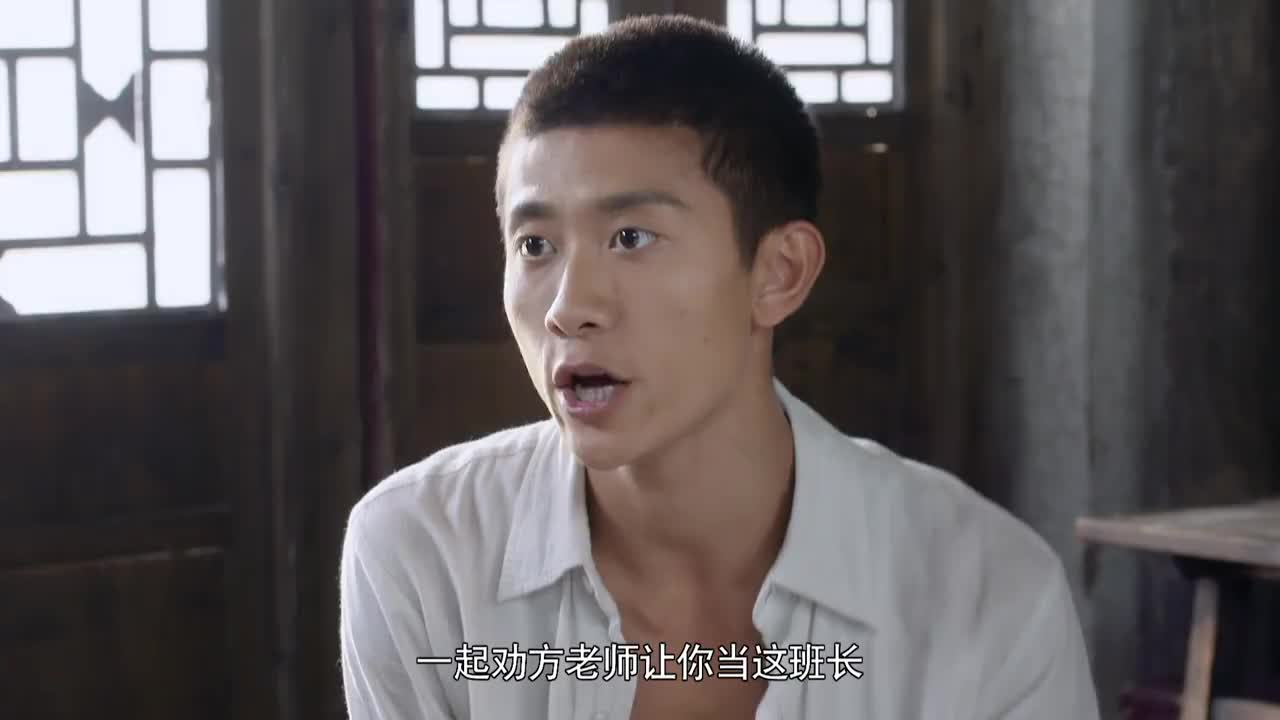 青谷子焦大楼嘴巴厉害哄得肖妮美滋滋立刻不转学了