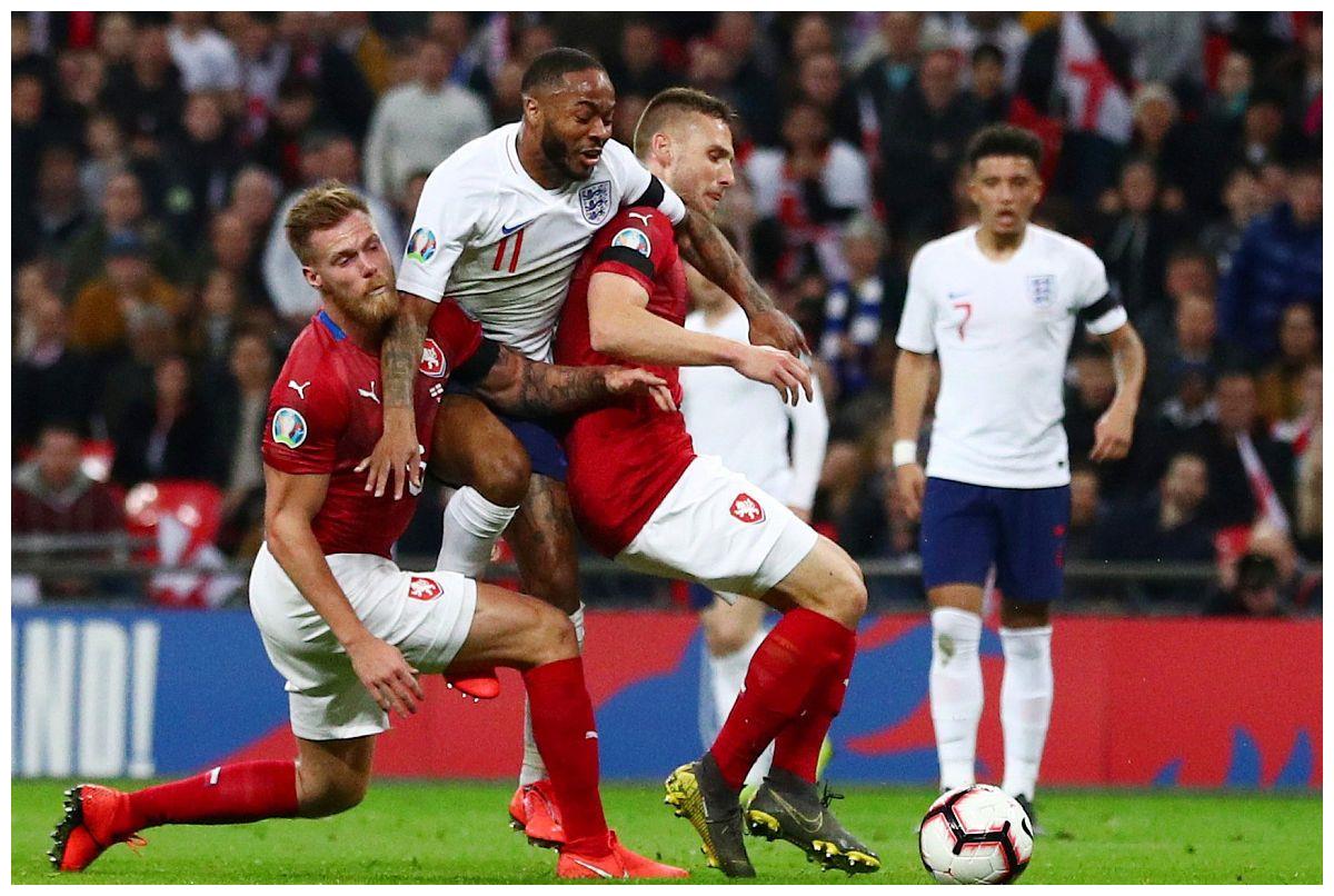 今天看场欧洲杯:捷克vs丹麦,捷克主力后卫停赛 丹麦担心气温高