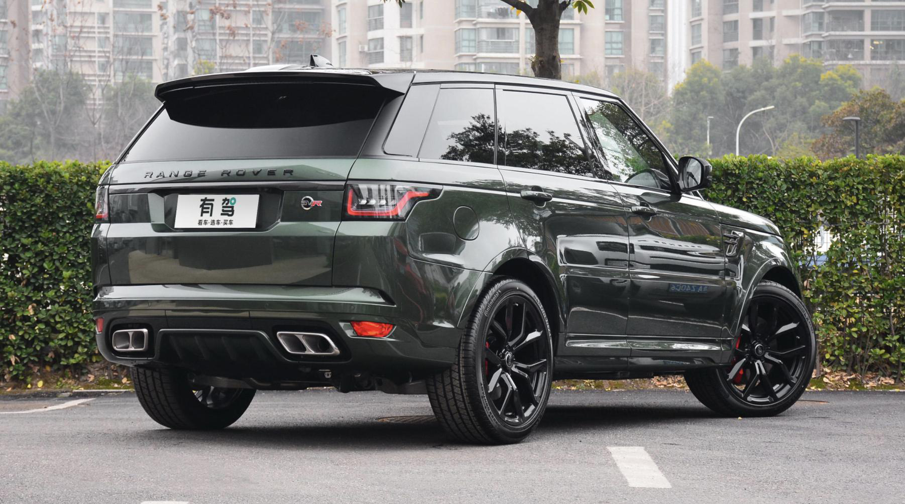 近日,2022款路虎揽胜运动版正式上市.