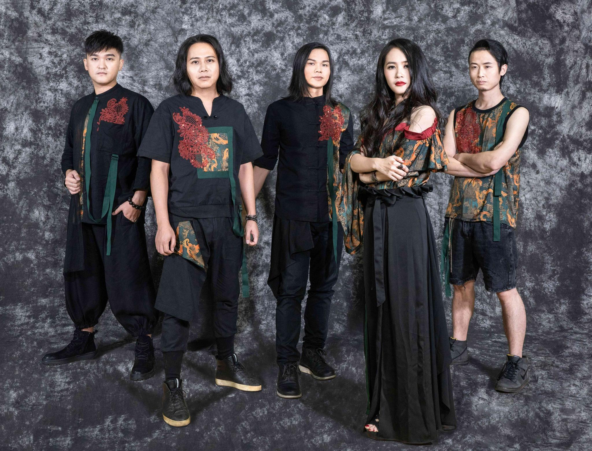 金属才是国风的正确打开方式|小雨乐队发布单曲《绝骥》