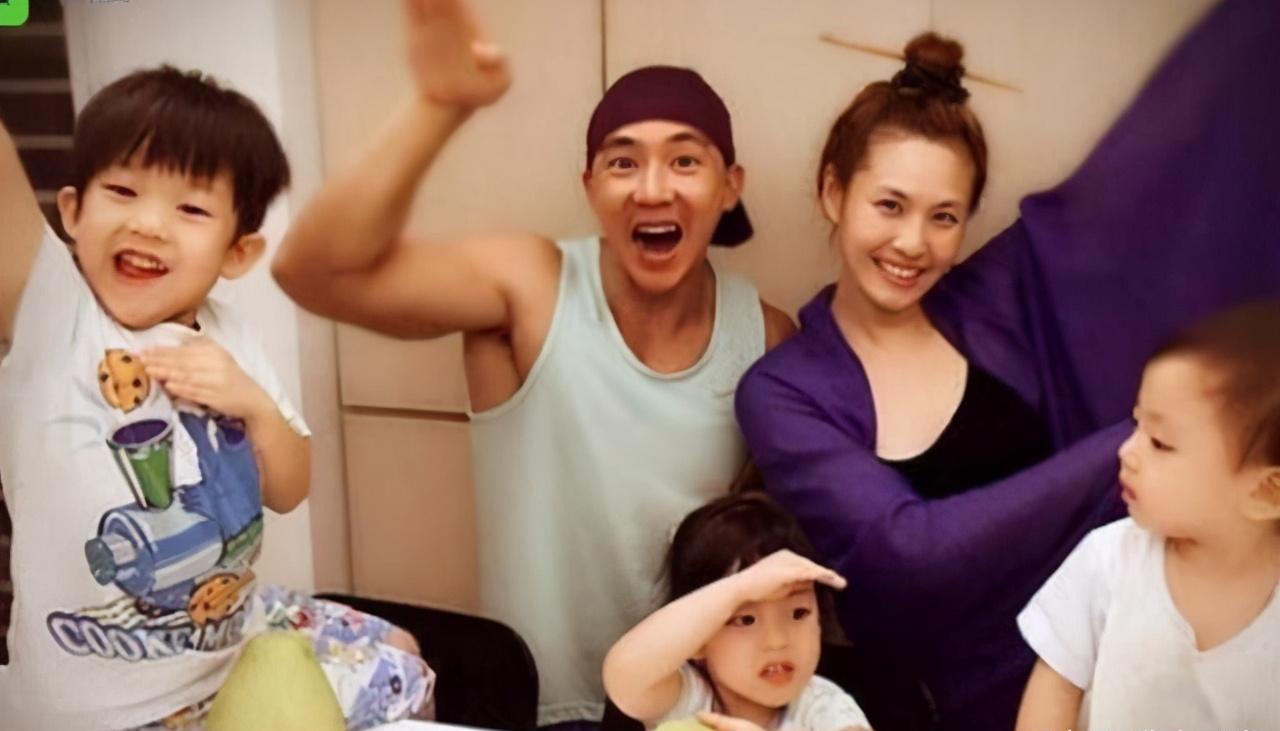 晒晒刘畊宏一家人住的豪宅,女儿房间都是粉色,连墙壁也贴上软包