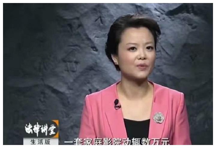 新郎接亲遇刁难,转身迎娶替补女,新娘大闹婚礼现场!休闲区蓝鸢梦想 - Www.slyday.coM 新郎接亲遇刁难,转身迎娶替补女,新娘大闹婚礼现场!休闲区蓝鸢梦想 - Www.slyday.coM