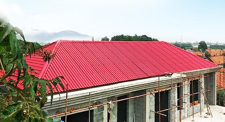 现在农村住宅自建房屋面用什么建筑材料呢琉璃瓦还是树脂瓦呢