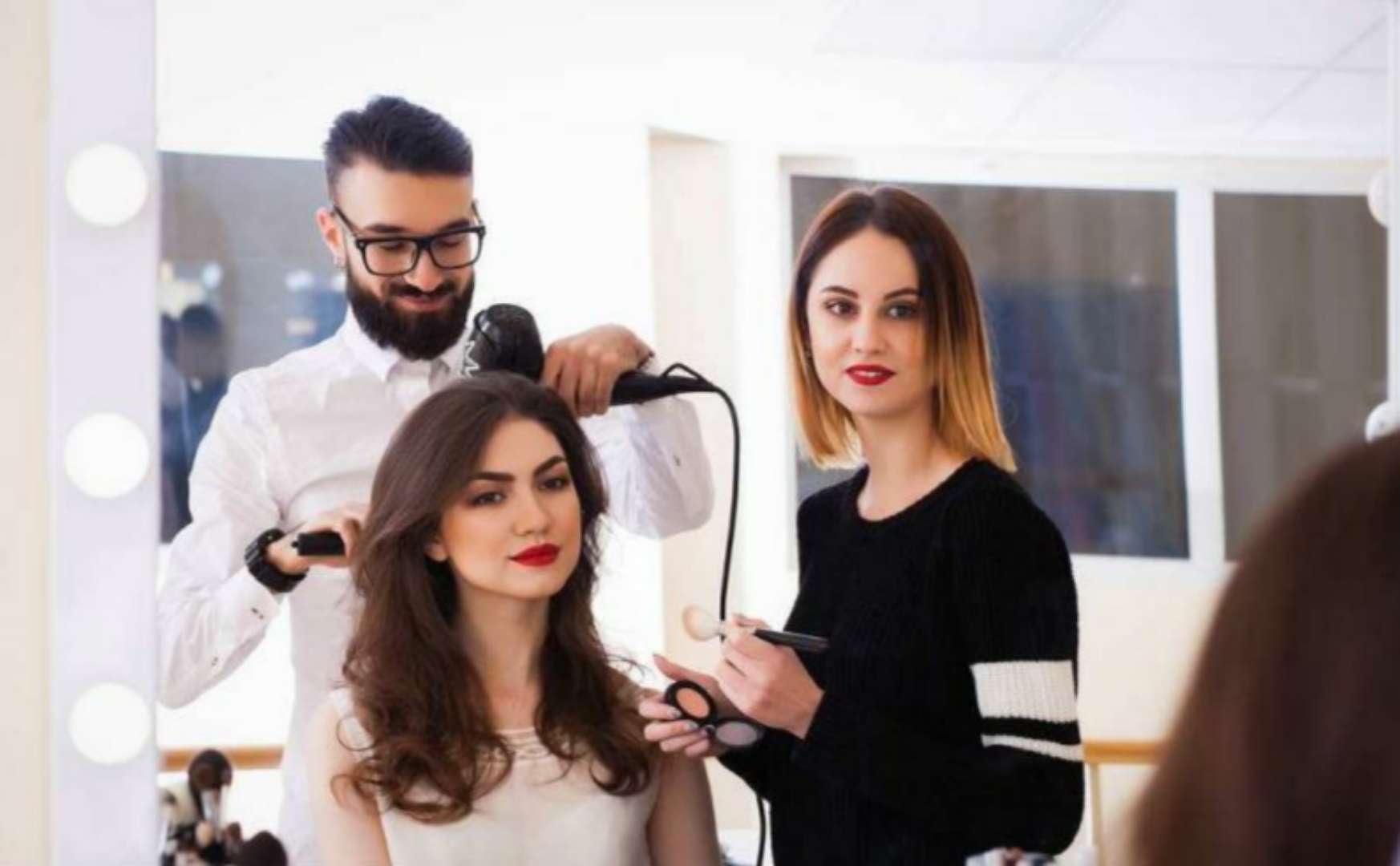 自己总吹不好,做到这三点谁吹都顺直|头发|理发店|抛光_新浪新闻