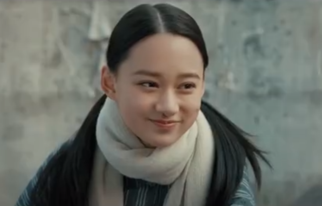 《光荣时代》去搜索关于她的相关信息连姑夫这么八卦的人都没有听说过