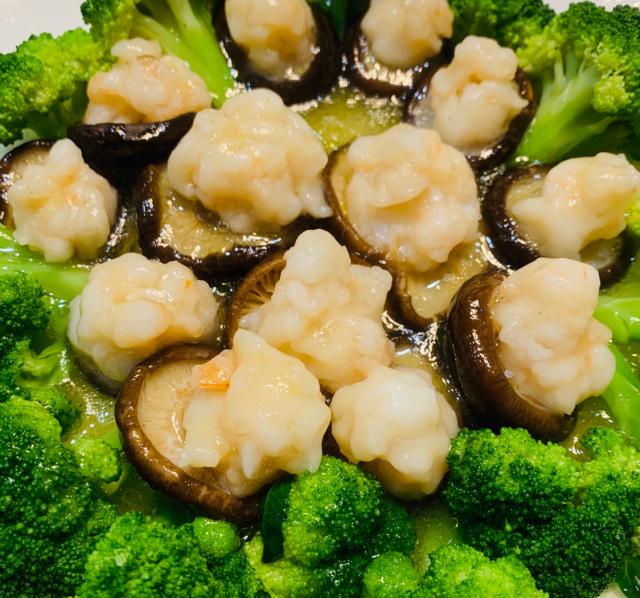 香菇虾滑,营养丰富,鲜美好吃