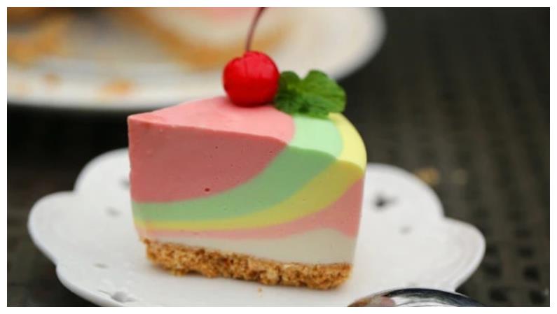 心理测试:你最想吃哪块小蛋糕?测测你身边谁在偷偷爱着你!