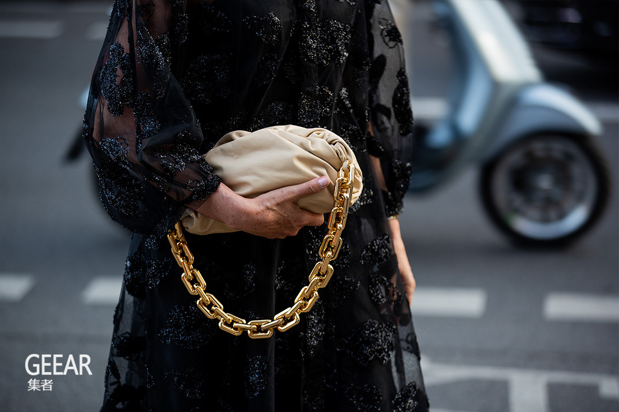 名牌包包受欢迎程度,是影响你购买的原因吗?