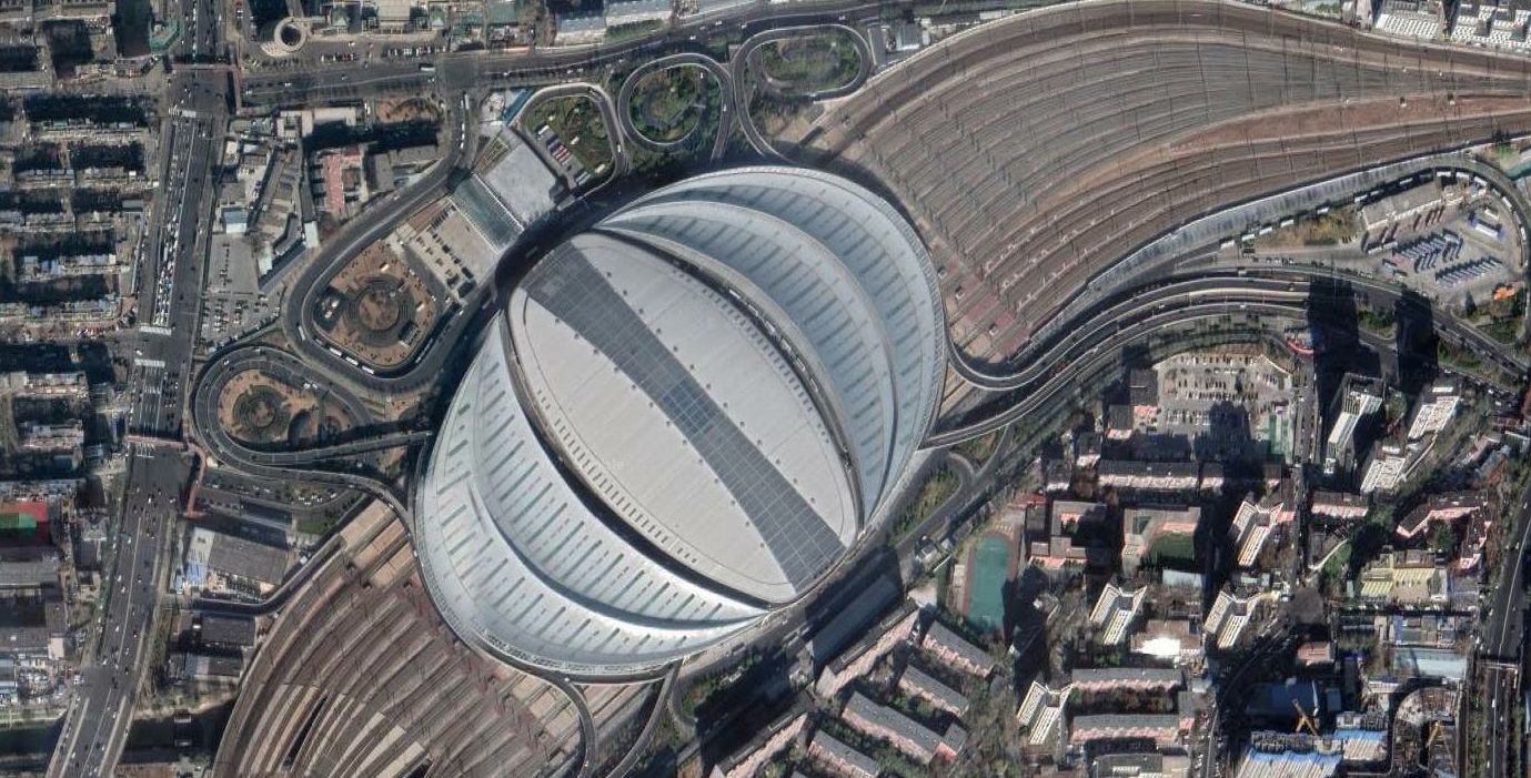 航拍北京南站,远观似飞碟,北京面积最大车次最多的高铁站_高清图集