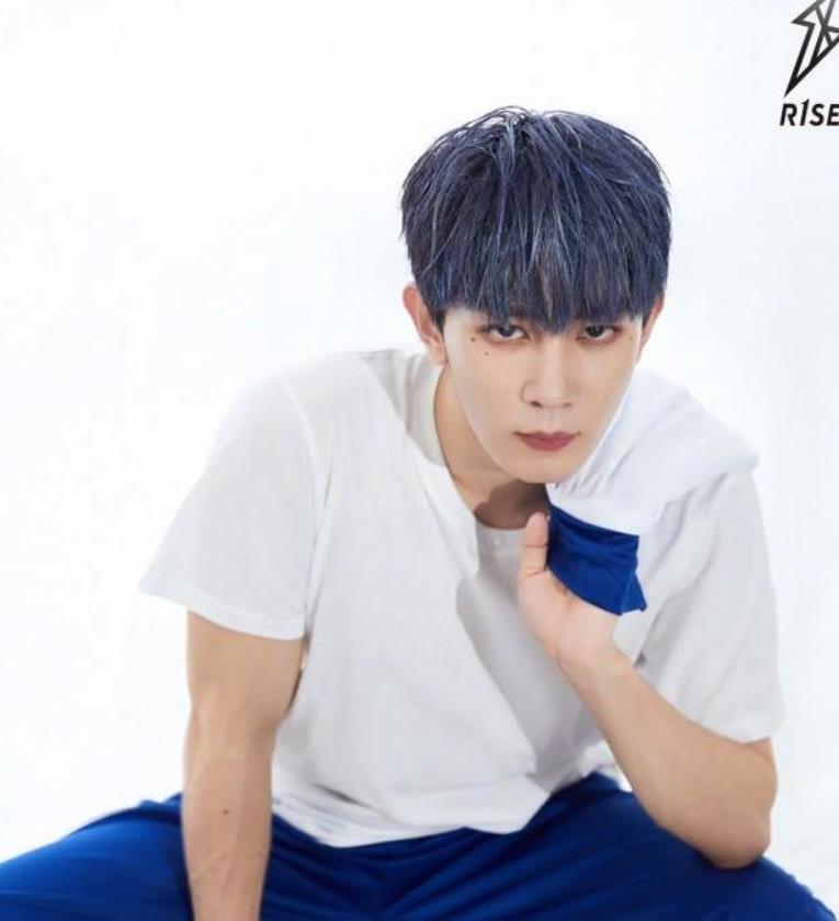 综艺《炙热的我们》即将迎来总决赛,而rise官博也发出了rise成员们总