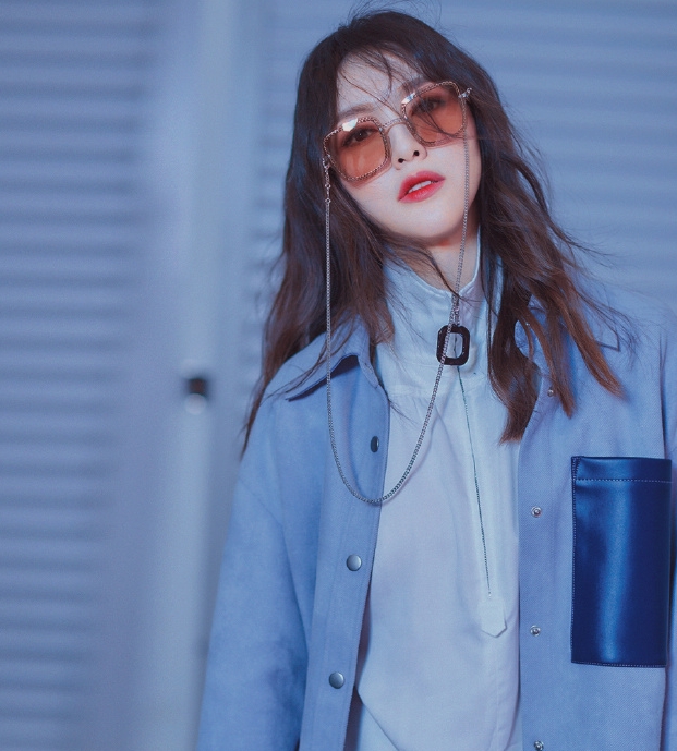 唐嫣的两套休闲运动风写真look少女感真是太足了又甜又酷