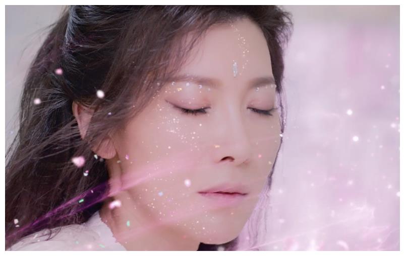 《香蜜沉沉烬如霜》5:美貌可以锦上添花,但过分美貌并不是幸事