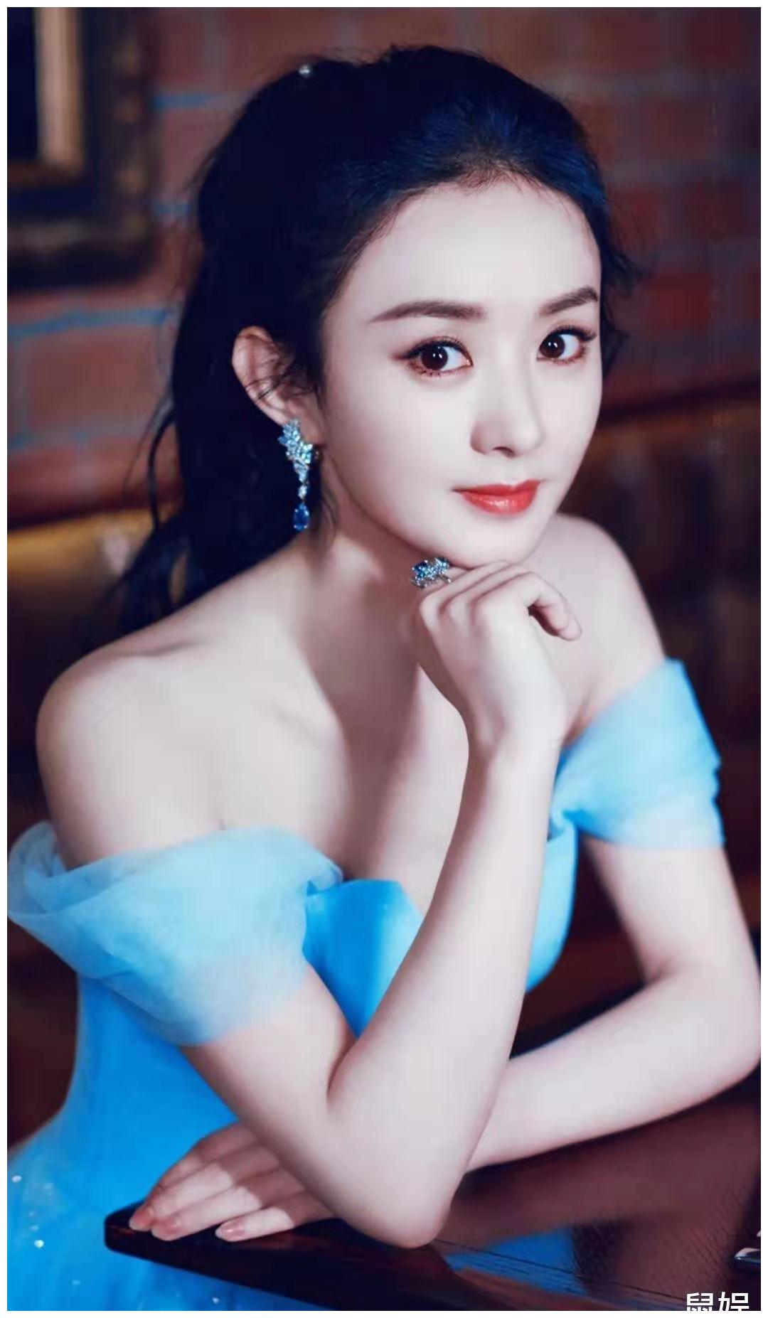 赵丽颖被碰瓷?曝其被某90后小花贴着捆绑,团队无奈藏匿行程__财经头条