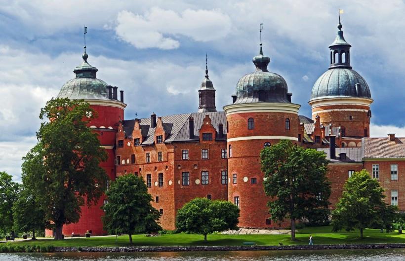 《瑞典斯德哥尔摩建筑风景》紫髯伯-协助拍摄