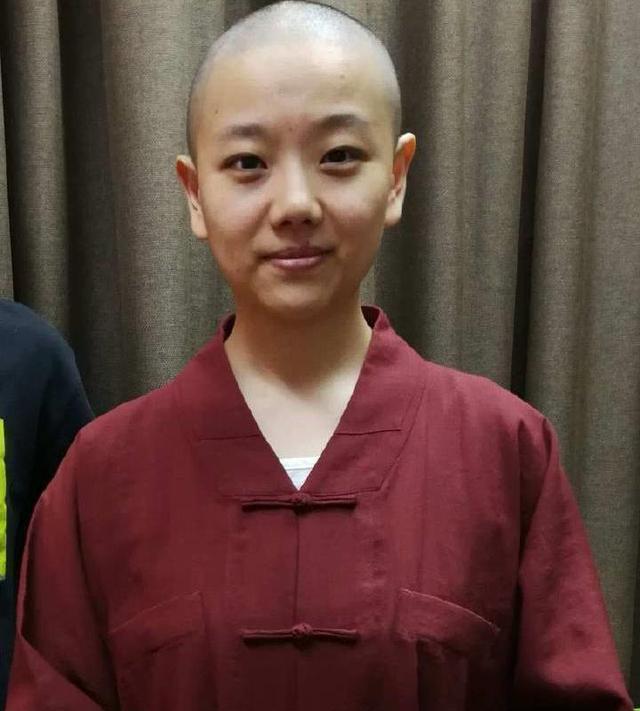 长大后撞脸刘诗诗,却无奈选择出家|胡雅斯|小鸽子|还珠格格_新浪新闻