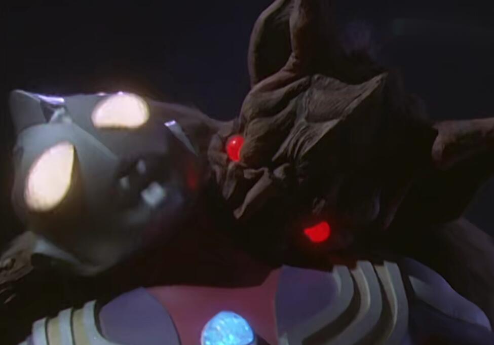 迪迦奥特曼迪迦的血是什么味道怪兽呸一股皮套味