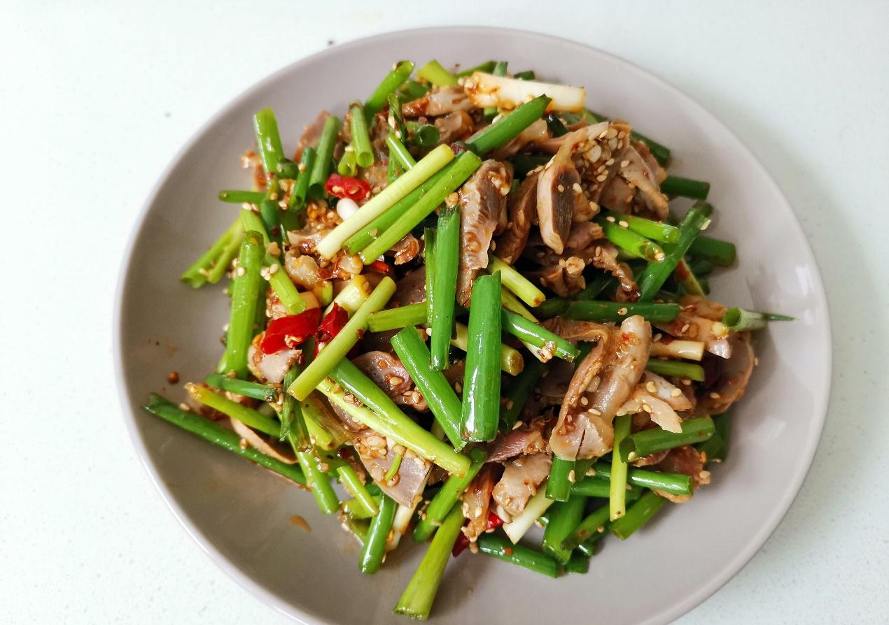 夏季开胃小菜农家香葱拌鸡胗最详细配料表__财经头条